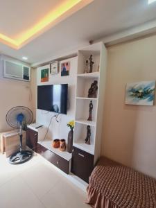 Italian Inspired Tropical-Themed Studio Condo