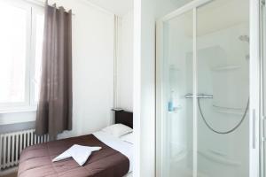 Hotels Hotel Le Paris Brest : photos des chambres