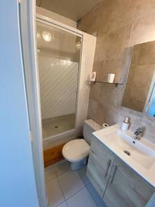 Appartements T2 Plein centre du Pouliguen, port et plage a pied : photos des chambres