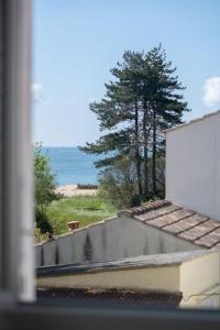 Maisons de vacances Charmante maison balneaire a 100M de la plage : Maison de Vacances