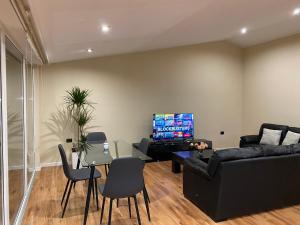 4E Apartment