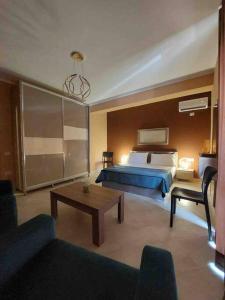 Mel Apt 1 lungomare Vlore, Albania