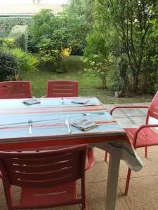 T3, jardin privatif, 2 chambres, Côte Basque (Anglet) - Cinq-Cantons