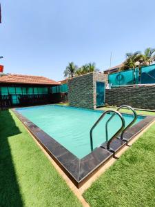 Gold Villa