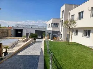 Weingut Königshofer - 滨湖新锡德尔