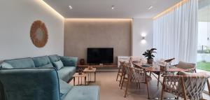 Salt n Blue Villa Palase