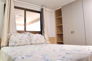 Mont Cristo #401 - Pé na Areia por Carpediem