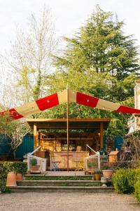 Beekeepers Hut - Hawarden Estate
