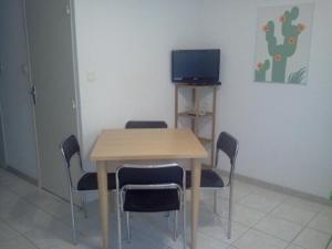 Appartement F1 Calvi à 150 mètres de la plage