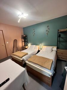 Hotels Hotel de Guise SARL : photos des chambres