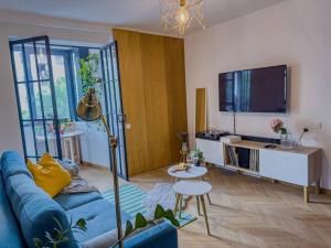 Chic 1Br Apartment - Amzei Square