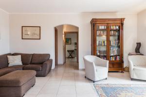 Siliqua House with Garden by Wonderful Italy