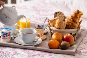 Hotels Hotel de Lion sur Mer : photos des chambres