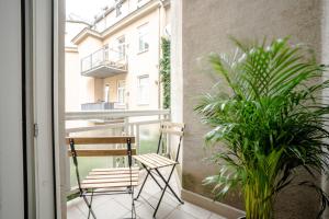 Comfortable, Balcony Apartment - Quick Access to Viennas Old Centre
