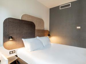 Hotels B&B HOTEL Rouen Centre Rive Droite : photos des chambres