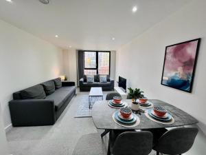 Stunning City Centre Apartment - Sleeps 4