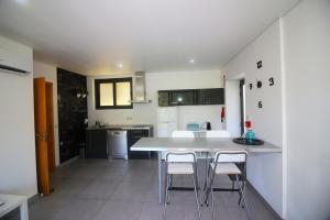 Apartamento Javali - Casas Barca do Rio by Gerês Casas