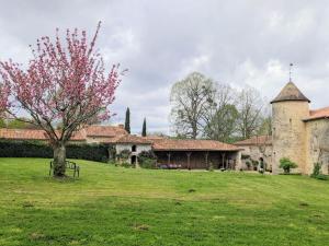 Villas Charmante Demeure 17eme 4ch-3sdb : photos des chambres