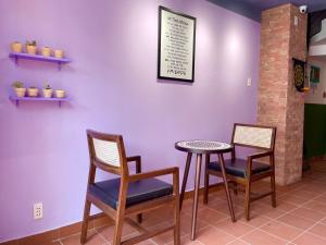 Ahu Hotel & Apartment