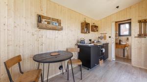 Maisons de vacances Tiny House haras Normand - 20 minutes d'Etretat : photos des chambres