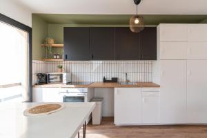 Appartements ABONDANCE - Logement urbain, lumineux et design pour 4 pers : photos des chambres