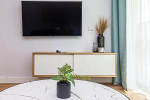 Smilčiu Inn - Cozy Studio, 7min to the beach & FreeParking