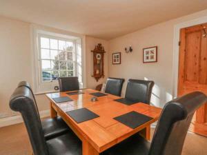Beautiful 3-Bed House in Longnor near Buxton