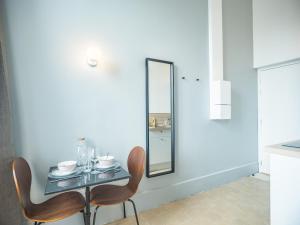 Appartements Ateliers Begand Studio 4 - Proximite Gare - Parking offert : photos des chambres