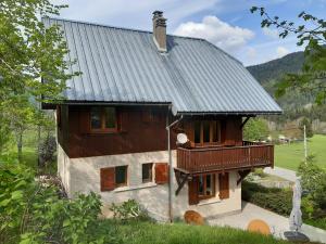 Chalets Le Chal'heureux , grand chalet familial 8 personnes : photos des chambres