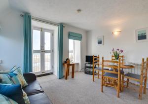 1 Copper Kettle Apartment