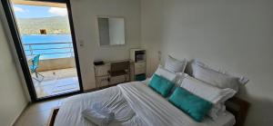 Appartements T2 de Standing Cote Plage, les pieds dans l'eau : photos des chambres