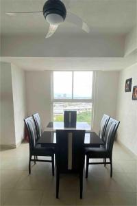 Ocean front Grand Venetian corner condo