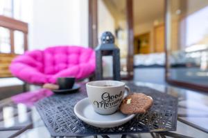 Bambi S18 - Your New Family Story