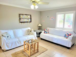 Gulf Highlands Resort Walk to Beach 5 minutes