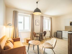 Appartements Ateliers Begand App 11 - Prox. Gare - Park. Free : photos des chambres