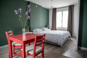 B&B / Chambres d'hotes Les hirondelles du moulin : photos des chambres