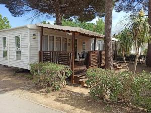 Maisons de vacances Mobil-home FO 88 a VIAS : photos des chambres