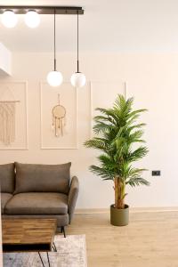 Scorpios - Infinity Pool & Spa Resort