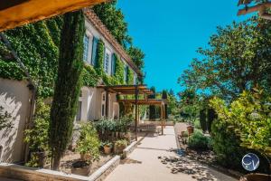 Villas Magnifique Domaine en Avignon : photos des chambres