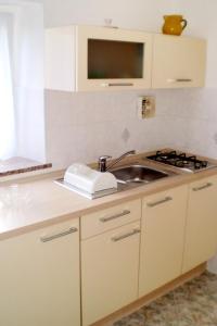 Apartments with parking space Rabac, Labin - 6414