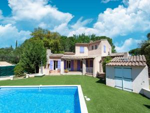 Maisons de vacances Pleasant villa in Vidauban with private pool : photos des chambres