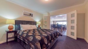 2-83 Thompson Avenue, Cowes