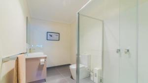 2-83 Thompson Avenue, Cowes