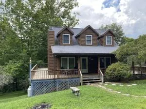 CAPE CODE BEAUTY IN THE APPALACHIANS - Crumpler