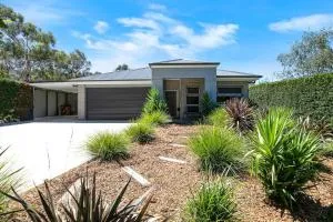 The Medway, Modern & Space-ous! - Barrallier