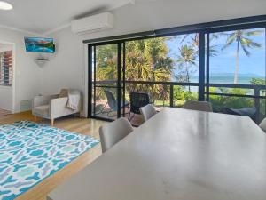 Beachside Palms Unit 2