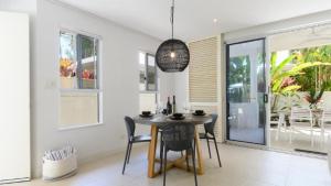 9 Plantation House Port Douglas