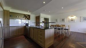 6 The Point Apartments