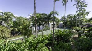 6 The Point Apartments