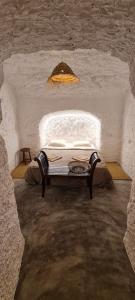 Cuevas Los Coloraos - El Bandido